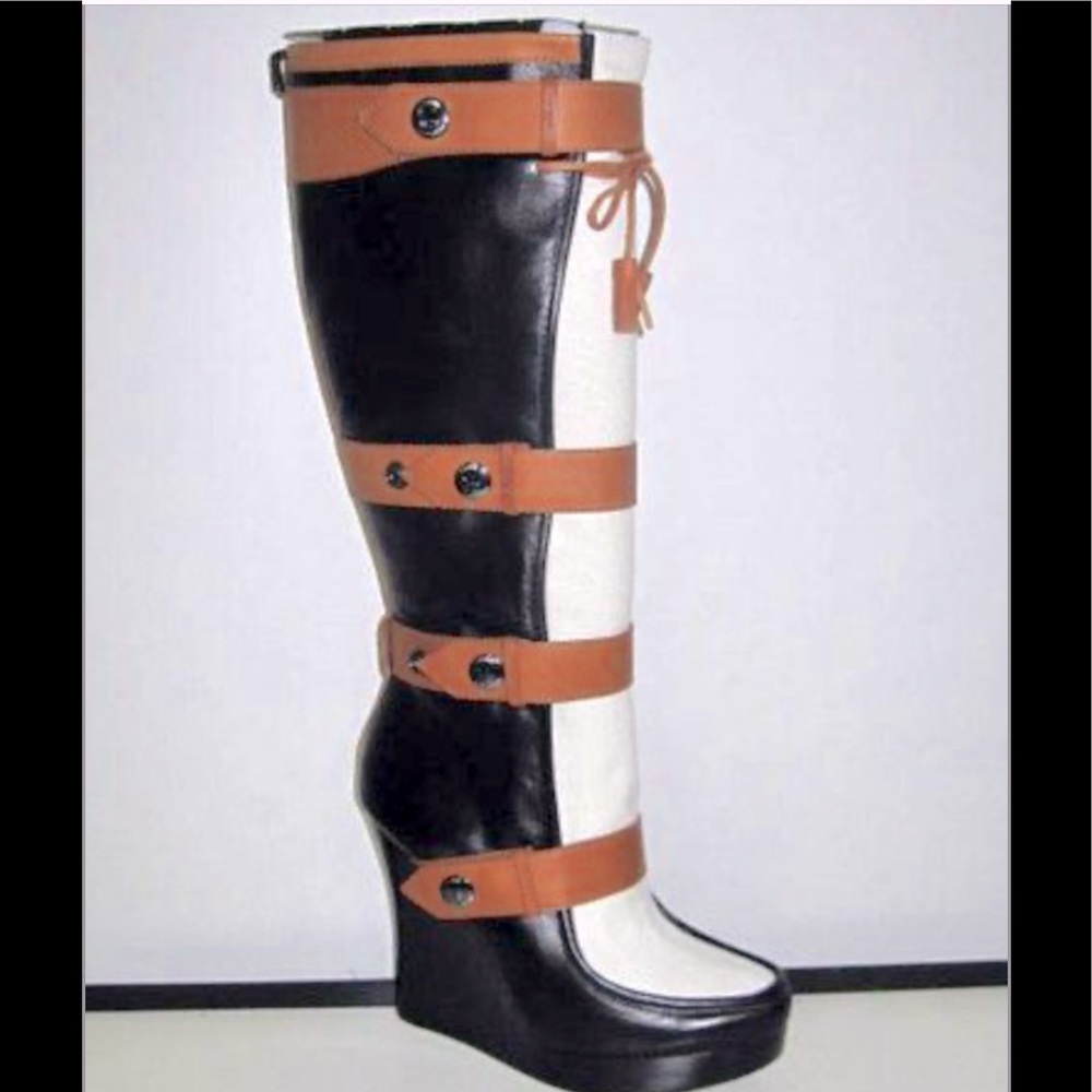 L.A.M.B. Gwen Stefani Chartres Wedge Boots
